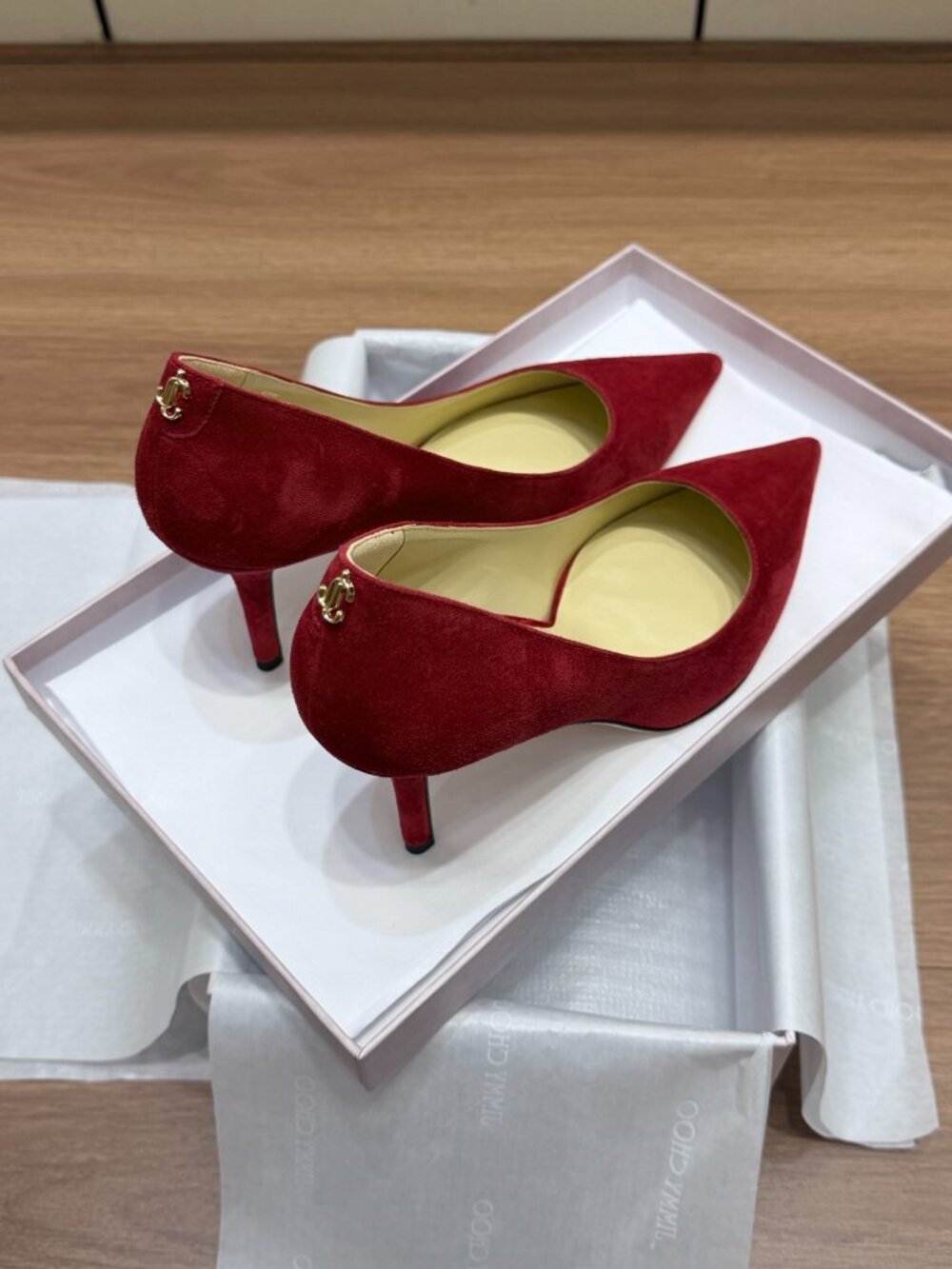 Jimmy Choo Red Suede Pointed Toe Pumps Heels Size 38 New - Picture 6 of 6
